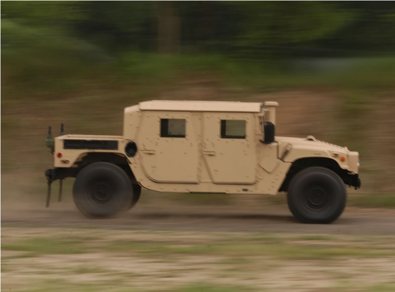 LAND_M1165_HMMWV_Side_lg.jpg